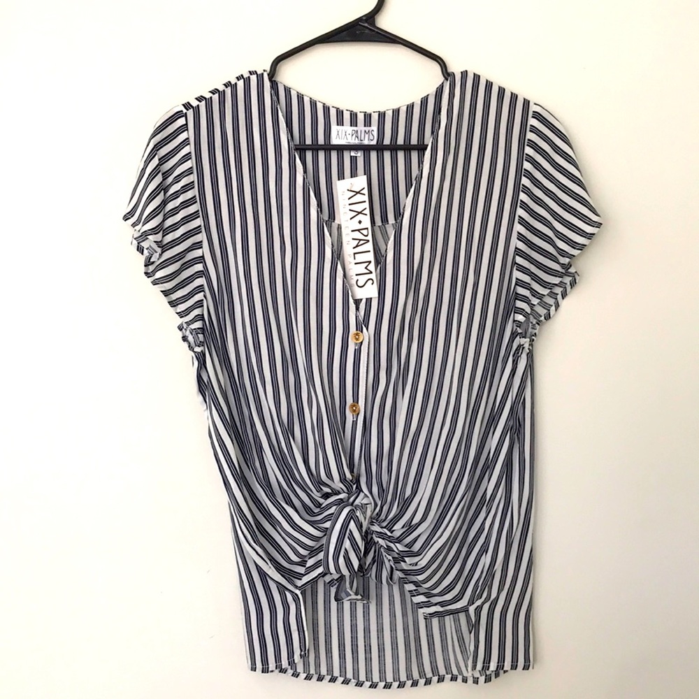 XIX PALMS Top